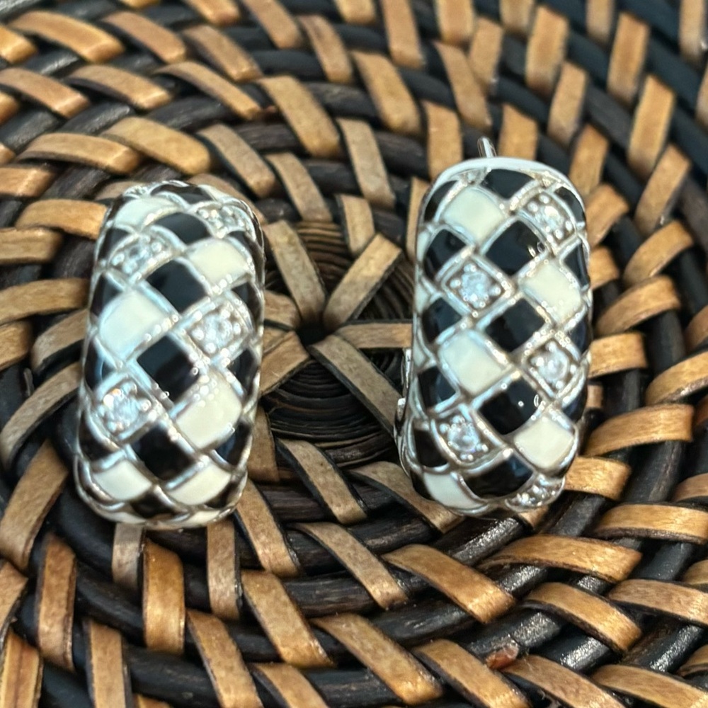 HARLEQUIN PIERCED EARRINGS